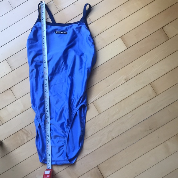 Speedo one piece bathing suit - Picture 11 of 11